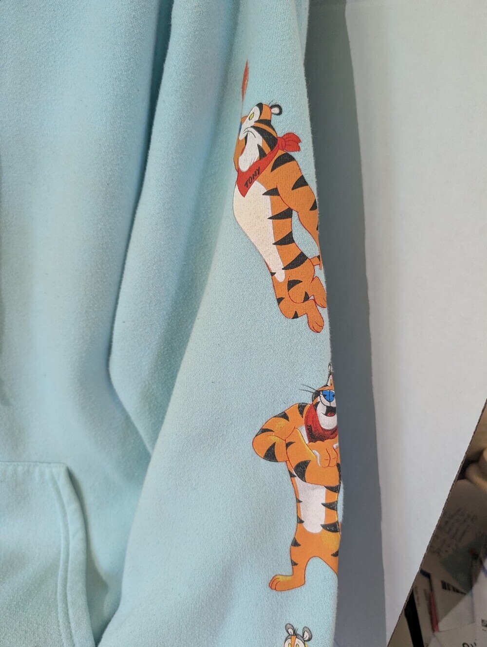 Licensed Frosted Flakes Tony the Tiger Light Blue Hoodie- M, Mens - Picture 4 of 6